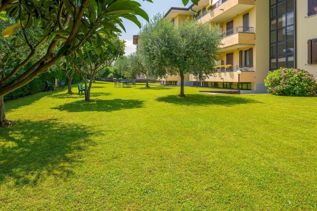 Appartamento Alice Pool Bardolino Exterior foto